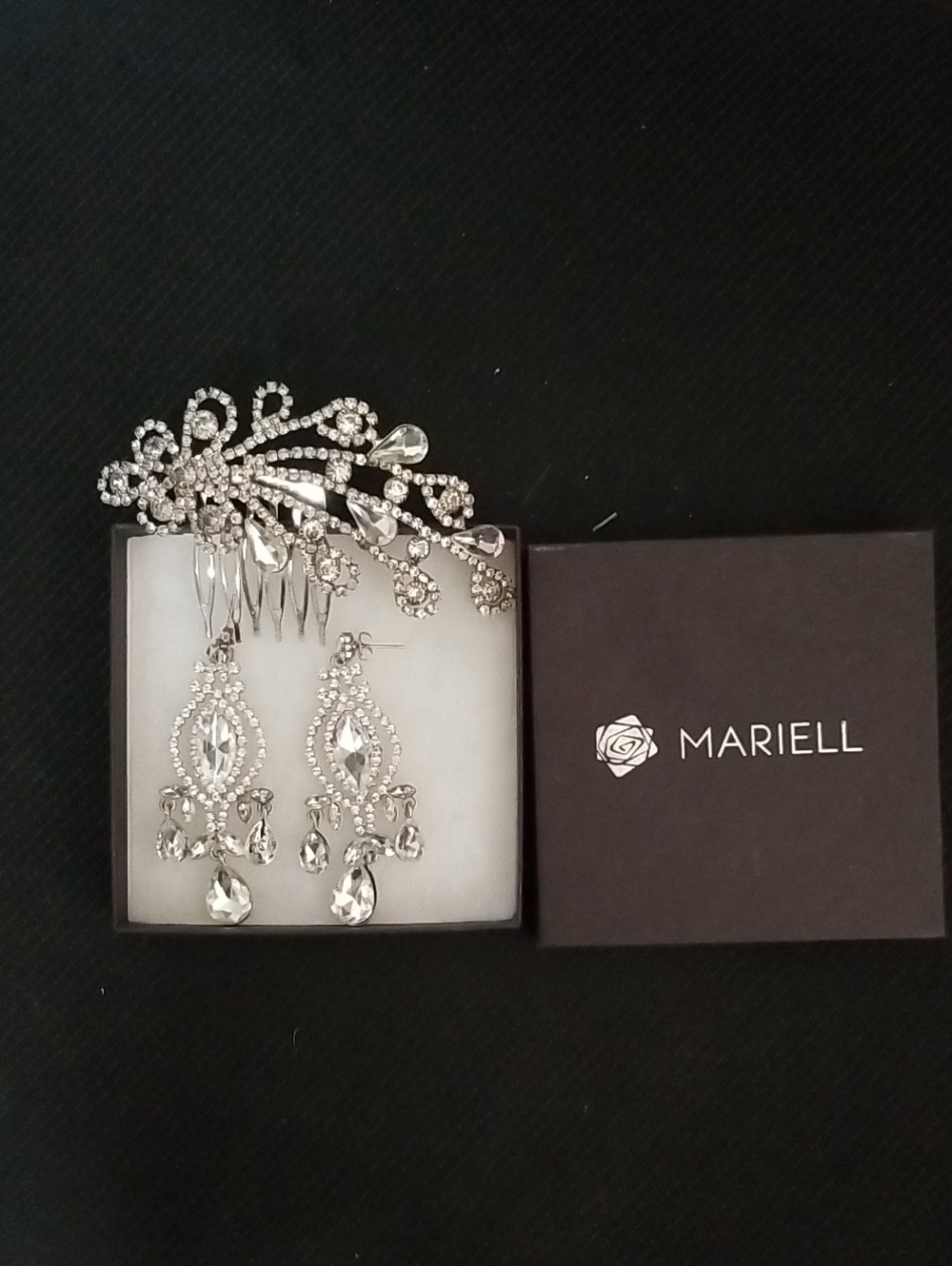Mariell Silver Crystal Bridal Hair Comb with Matching Earrings